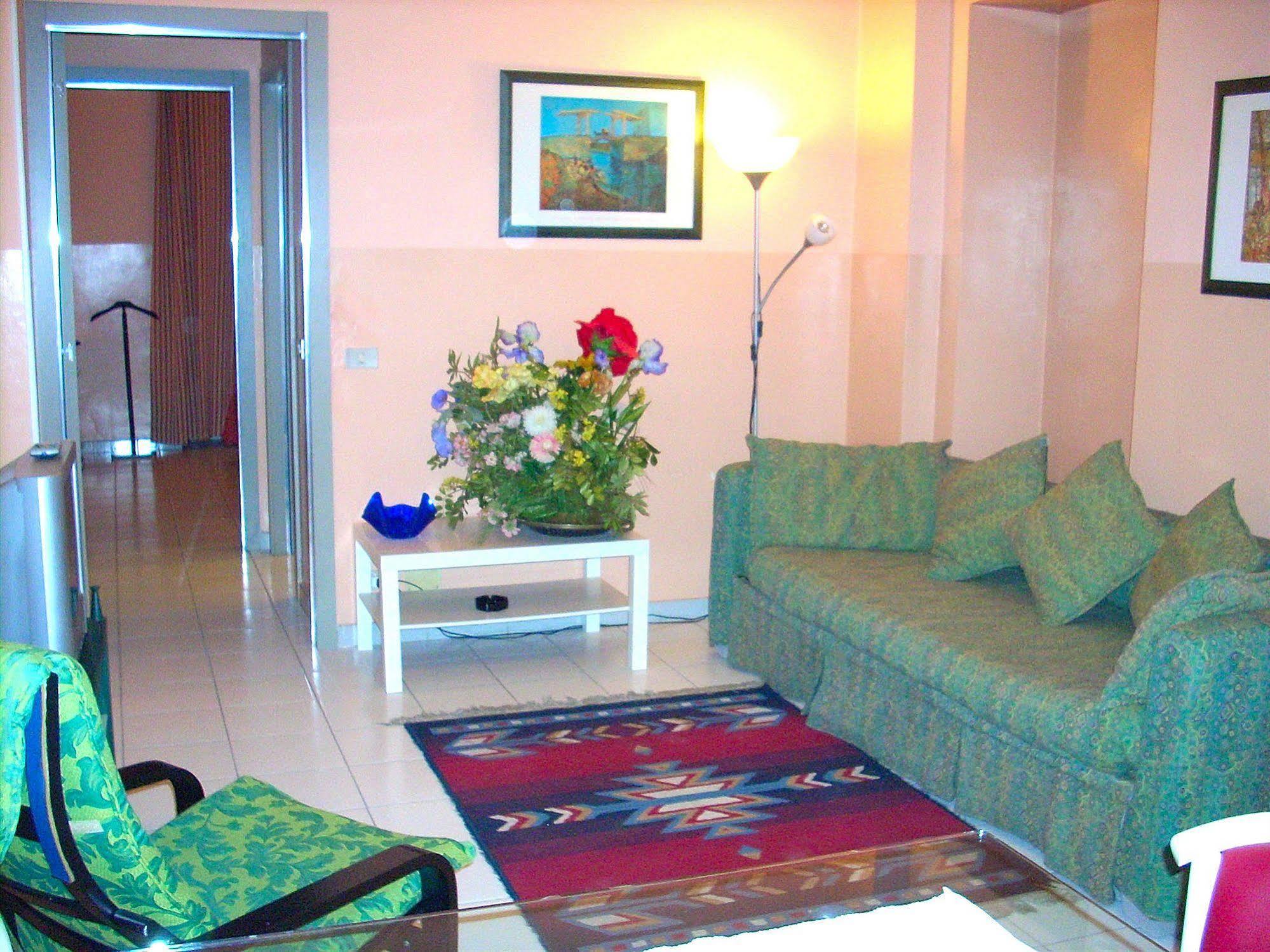 Aparthotel Class 3*